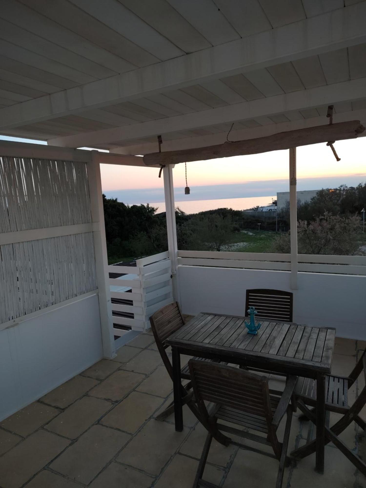 Villa Santorini House à San Pietro in Bevagna Extérieur photo