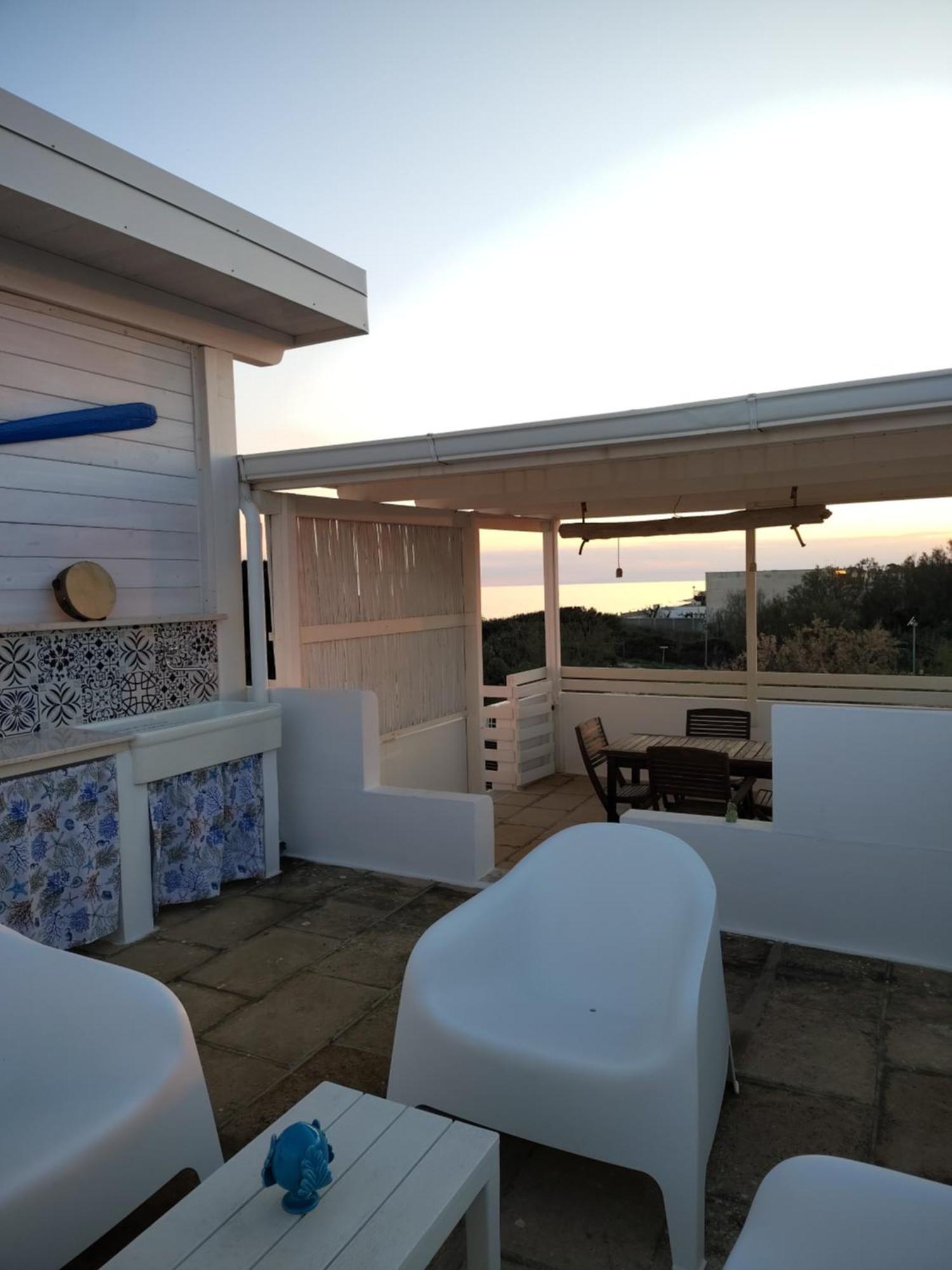 Villa Santorini House à San Pietro in Bevagna Extérieur photo